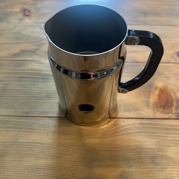 Nespresso Black and Silver Milk Frother Used. - Picture 5 of 5